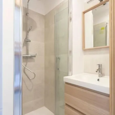 Apartment Chez Olivier - Magnifique Avec Piscine, Vue Sur La Et Parking *