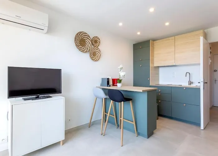 Appartement Chez Olivier - Magnifique Avec Piscine, Vue Sur La Et Parking La Grande-Motte